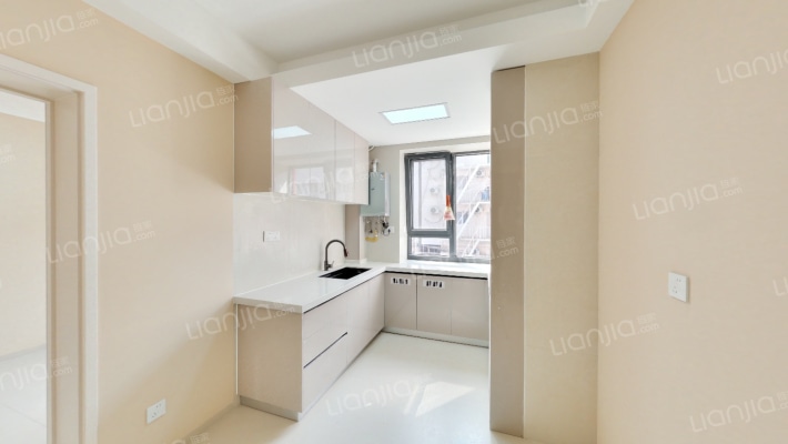 三虎桥南路12号院二手房实景图