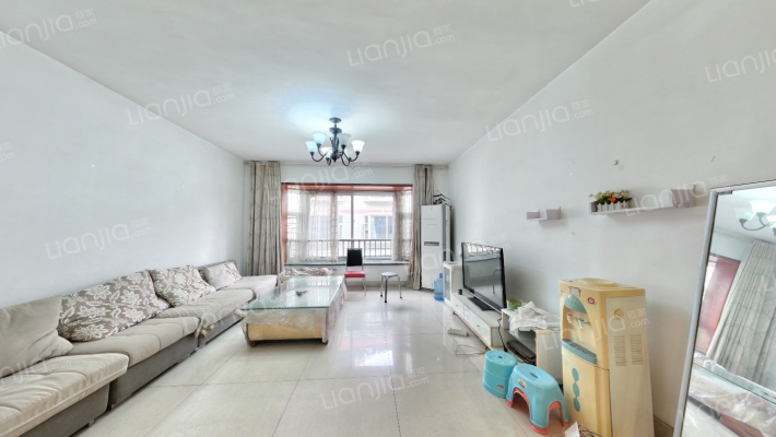 巴黎不夜城住宅小区二手房实景图