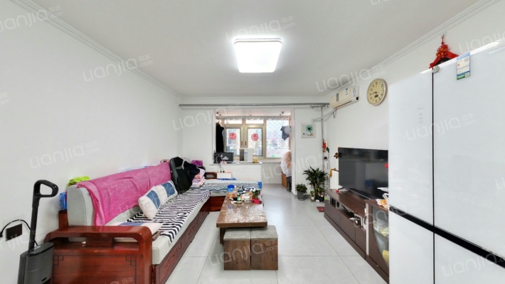 新华街东升地28号院二手房实景图