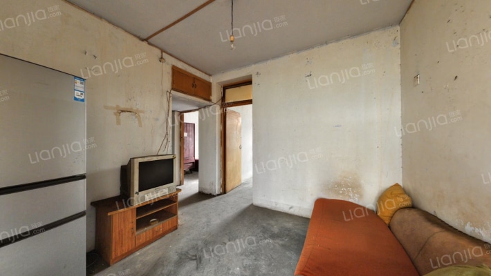 九里堤南路75号二手房实景图