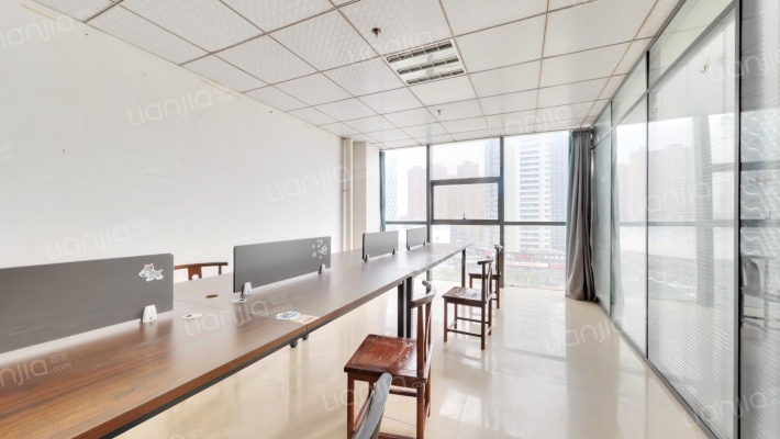 巅峰财富广场二手房实景图