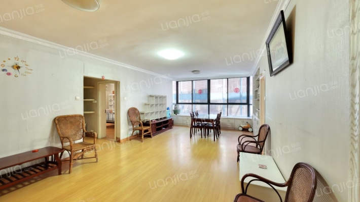 安泰公寓二手房实景图