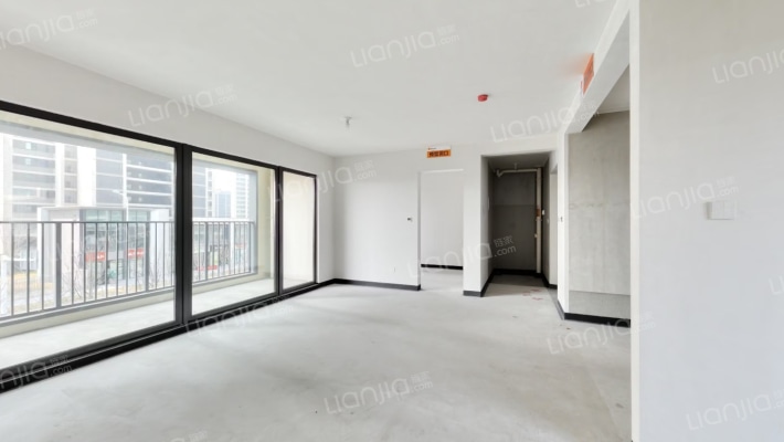 灵山湾壹号四期二手房实景图