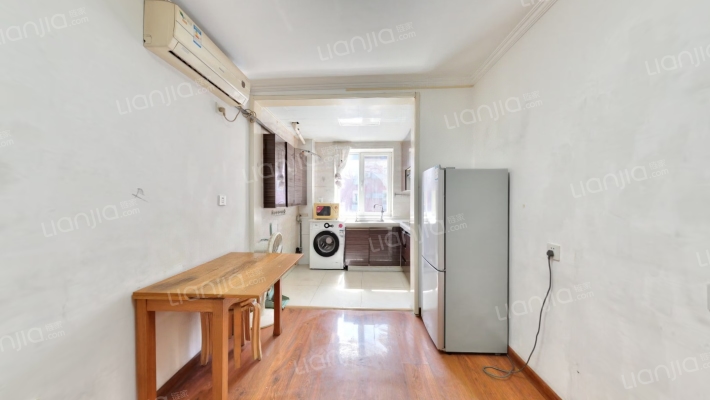 熔炼厂宿舍二手房实景图