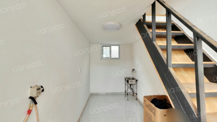 交道口北头条二手房实景图