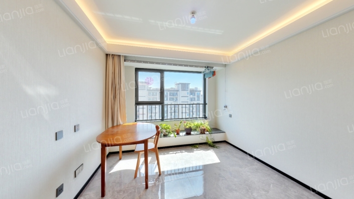 龙湖北辰揽境二手房实景图