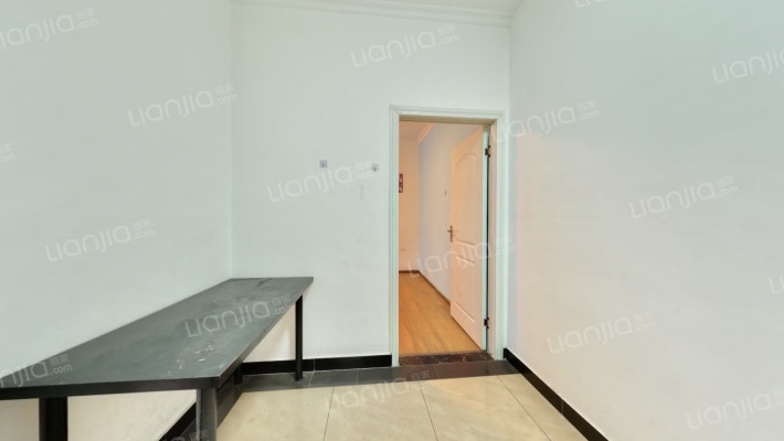 东风路二段20号二手房实景图