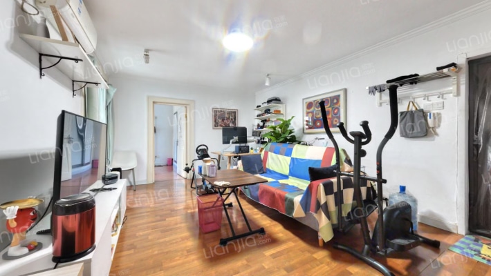 卧龙小区二手房实景图