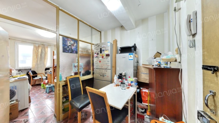 南横西街96号院二手房实景图