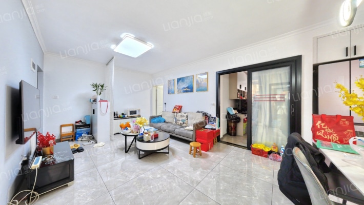 新三村东区住宅二手房实景图