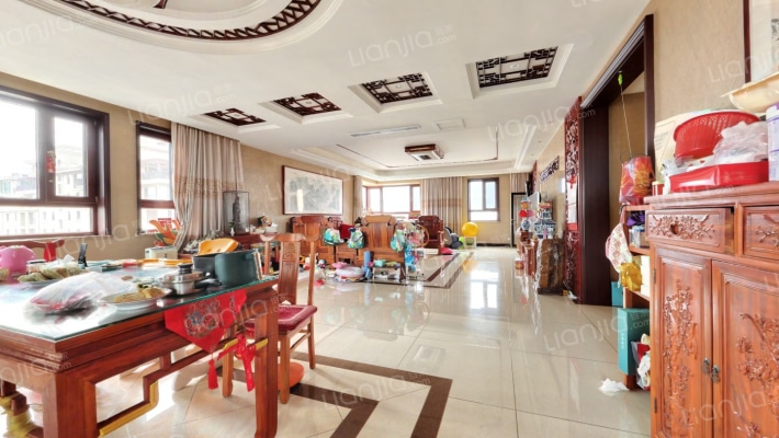 云顶蓝山二手房实景图