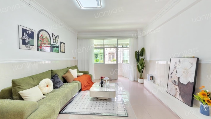 景山花园教师村二手房实景图