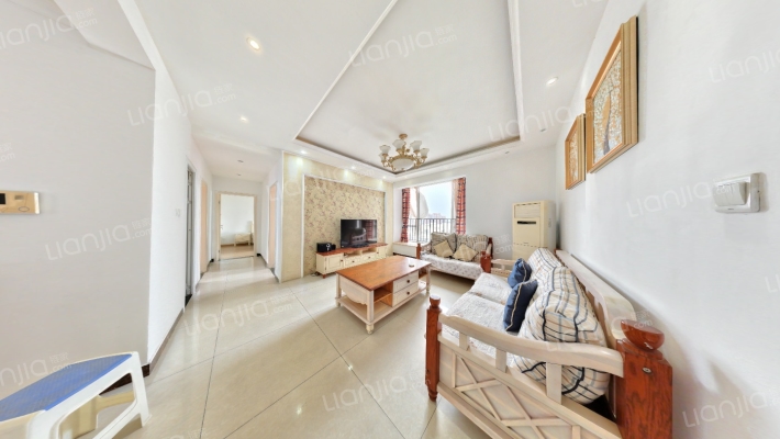 置信逸都D区二手房实景图