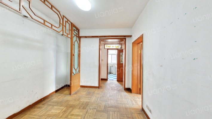 锡拉胡同15号院二手房实景图