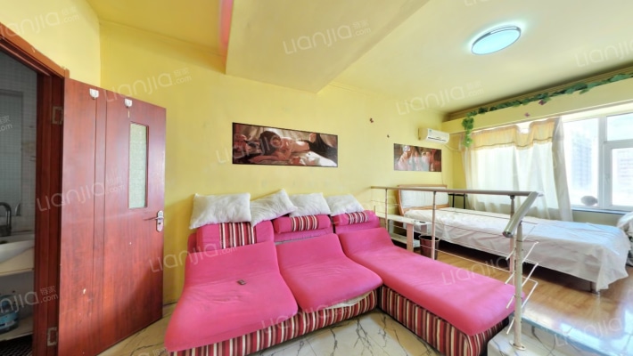 科贸公寓二手房实景图