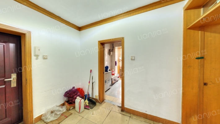 联通宿舍二手房实景图