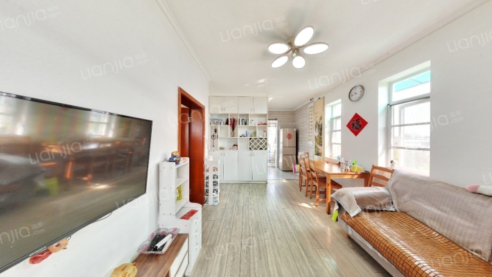 成飞800小区二手房实景图