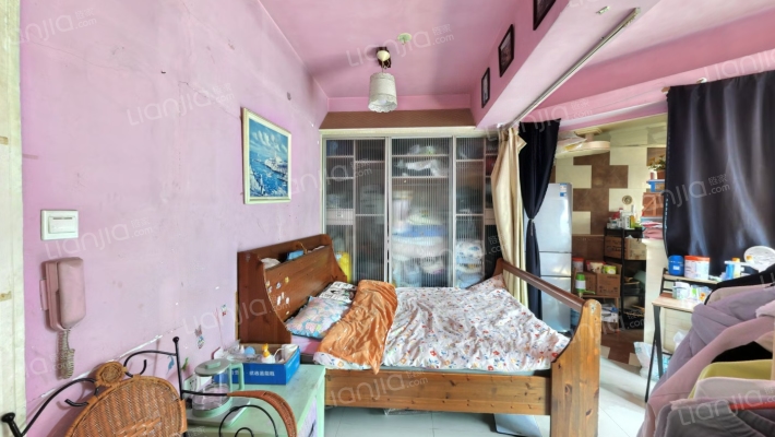 新时空公寓二手房实景图