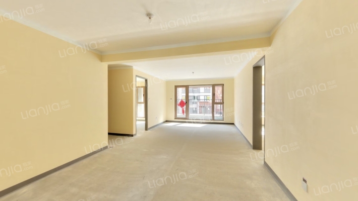 沈阳地铁云峰樾里二手房实景图