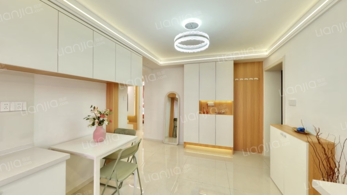 艳粉二期二手房实景图