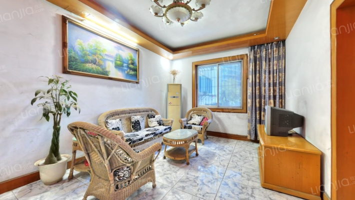 下新河小区二手房实景图