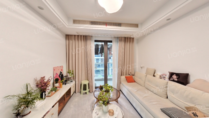 两江曲院风荷泊月邸二手房实景图