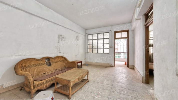 东珠楼二手房实景图