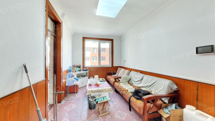 连家园小区二手房实景图