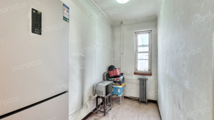 学院南路8号二手房实景图