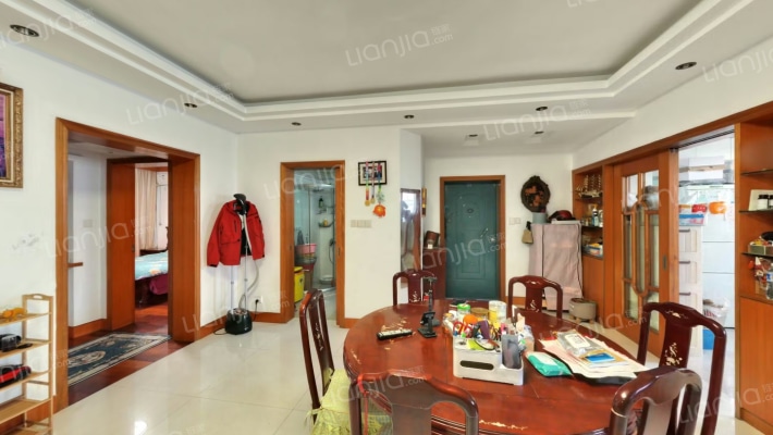 樱花小区二手房实景图