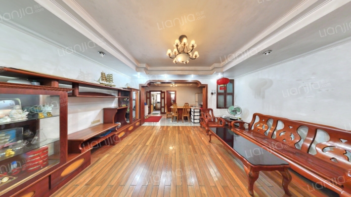 新港小区二手房实景图