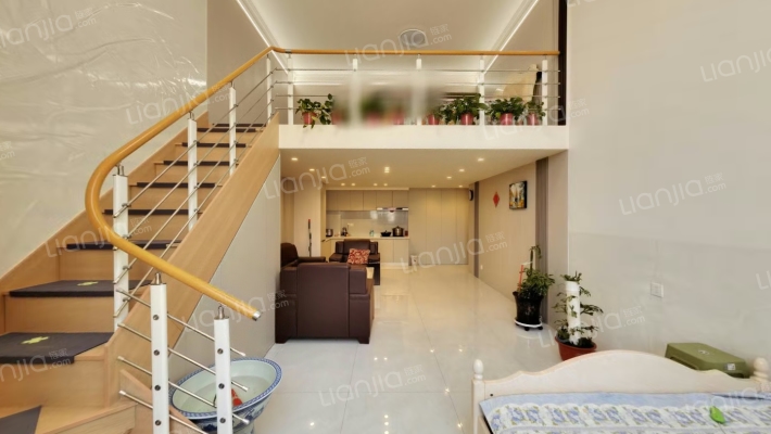 新南站城市广场二手房实景图