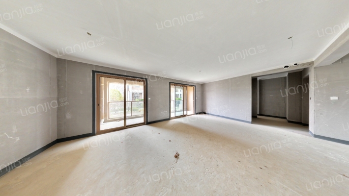 厚安凤起云庐二手房实景图