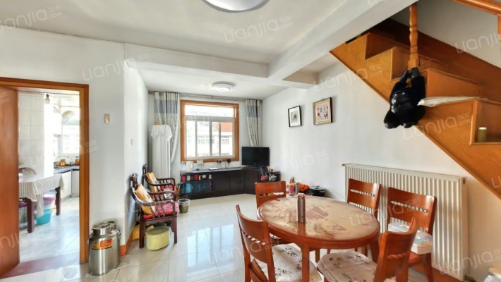 东明新村二手房实景图