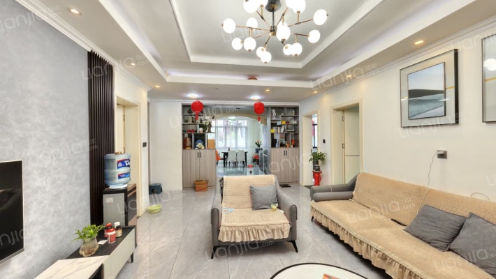 湖滨路二手房实景图