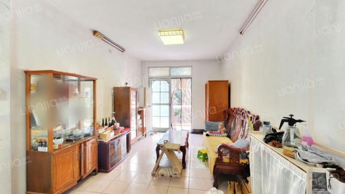 四十五中宿舍二手房实景图