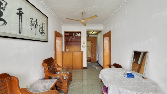 陕建八公司十八号院住宅小区二手房实景图