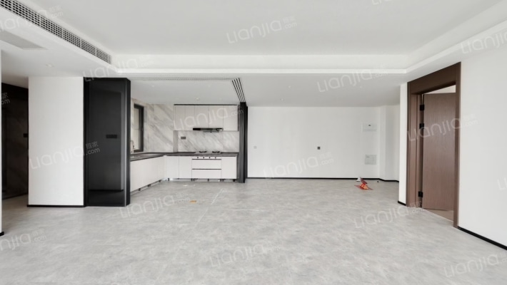 万科清水甲第臻溪二手房实景图