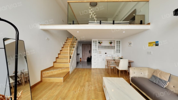 郁金香领寓二手房实景图