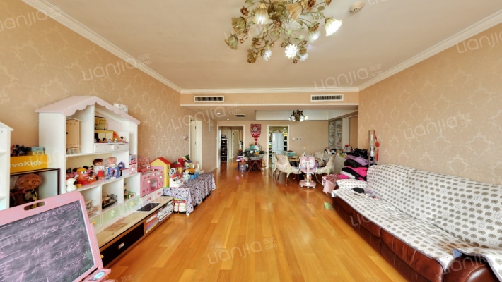 丽都水岸二手房实景图