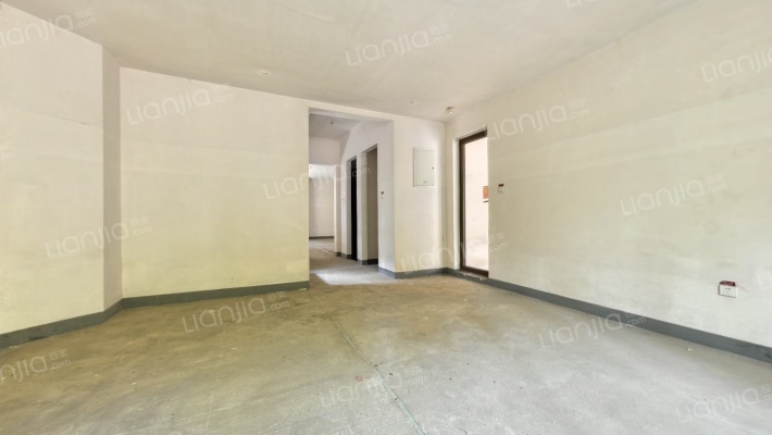 龙湖悠山郡一期二手房实景图