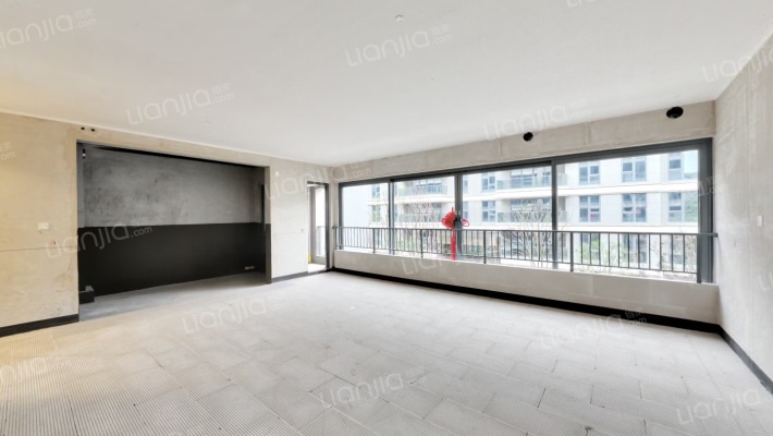 科学城置业龙湖凤栖湖畔二手房实景图