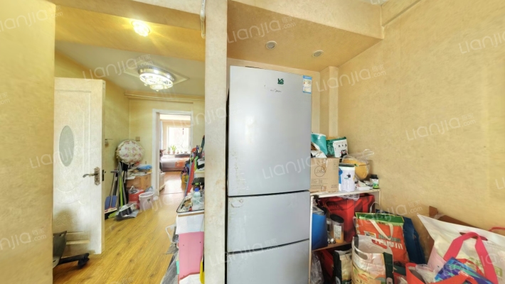 东滩街回迁安置小区二手房实景图