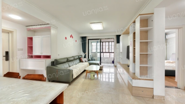 华地翡翠蓝湾二期二手房实景图