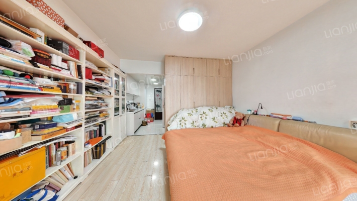 远见国际公寓二手房实景图