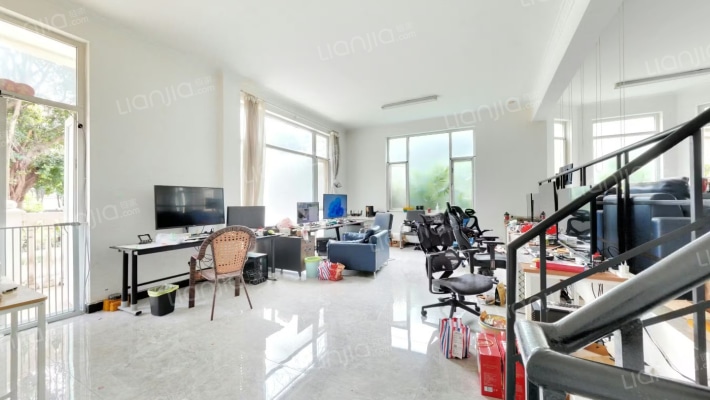 银泰花园二手房实景图