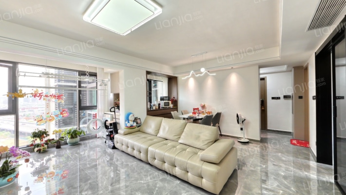 越秀潮樾府二手房实景图