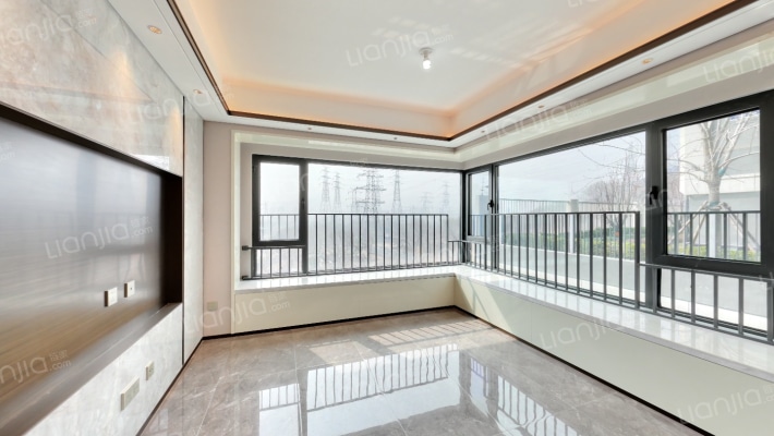 中建·长安麓府二手房实景图