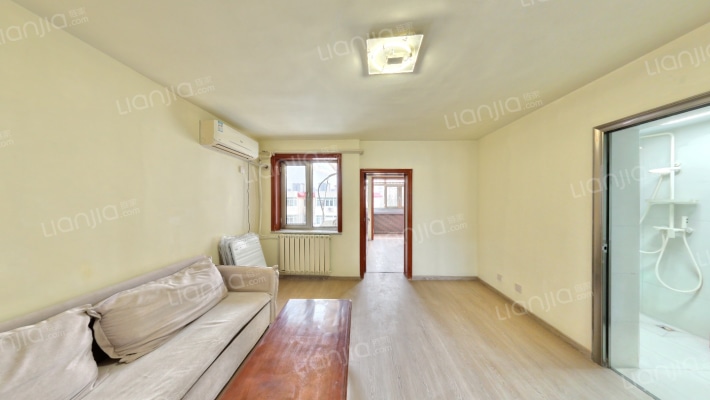 模式口中里二手房实景图