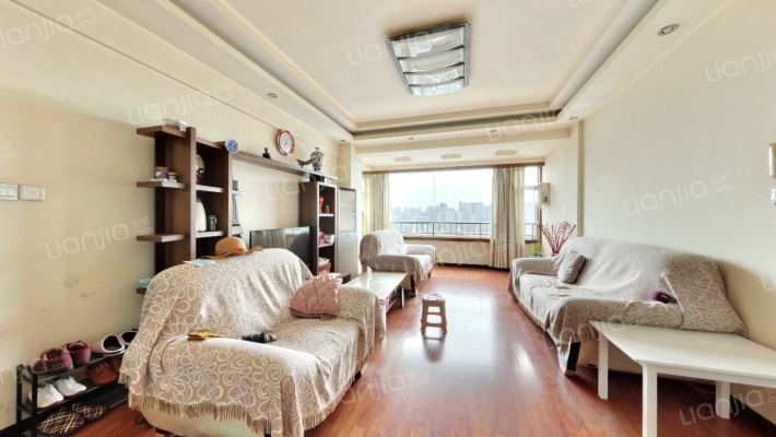 天仁雅居二手房实景图